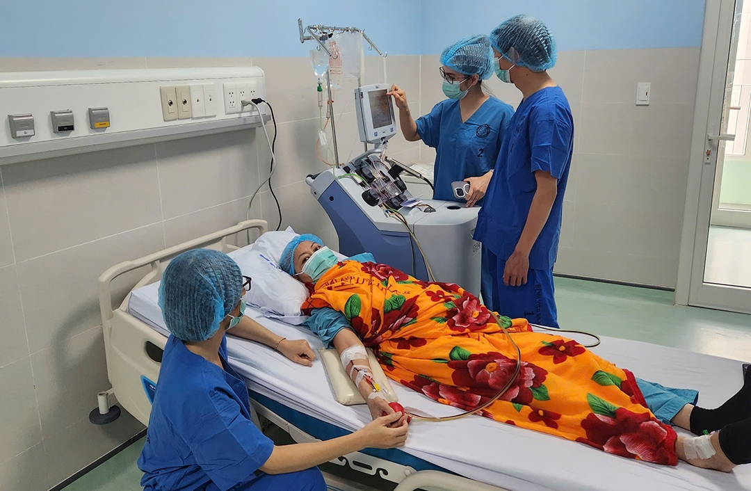 BV Đà Nẵng thực hiện thành công ghép tế bào gốc tự thân trị bệnh đau u tủy xương